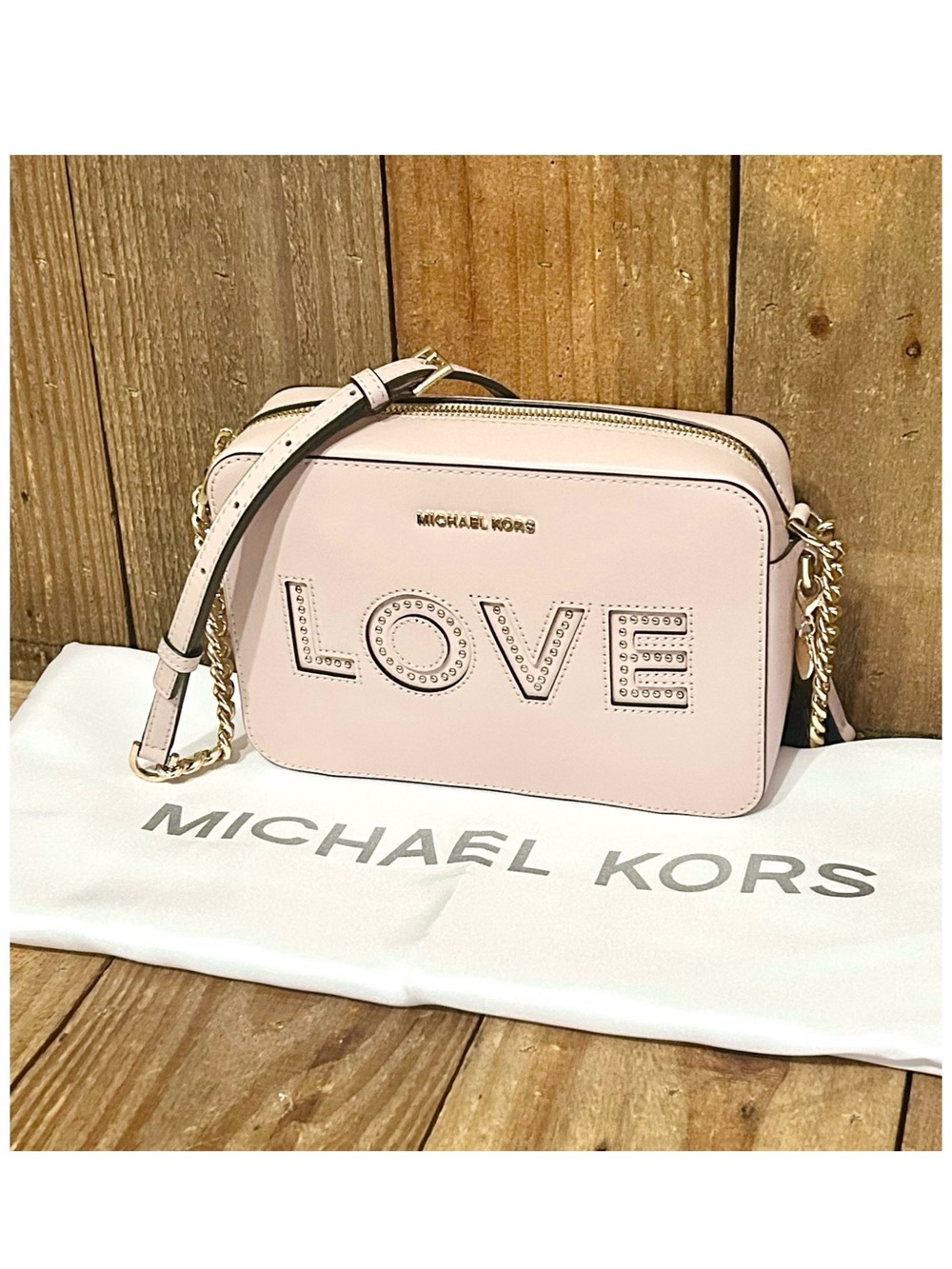 Michael Kors Ginny “Love” Limited Edition Camera Bag & Free Bag Charm & Dust Bag - Picture 10 of 16